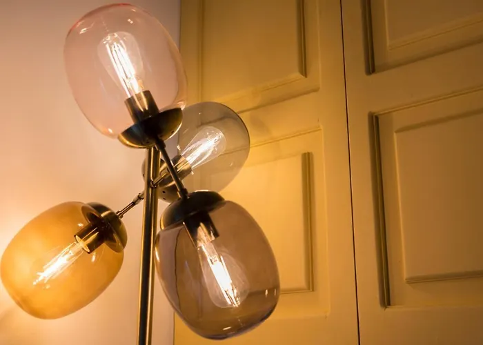 Vittoriosa' Seafront 2 Bed Highly Furnished Birgu