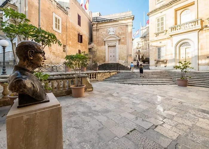 Daire Vittoriosa' Seafront 2 Bed Highly Furnished Birgu