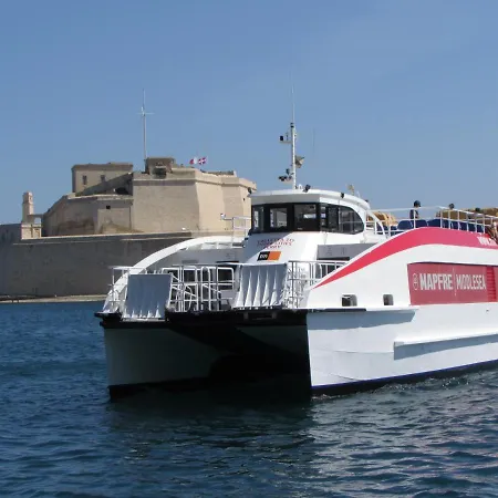 Vittoriosa' Seafront 2 Bed Highly Furnished 公寓 *