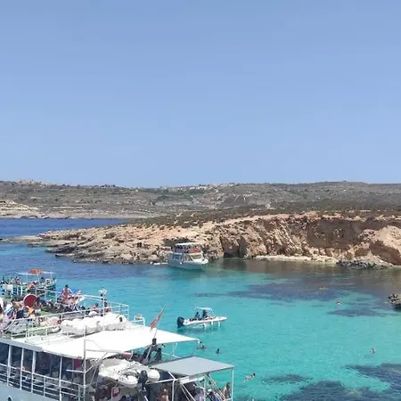 Daire Vittoriosa' Seafront 2 Bed Highly Furnished