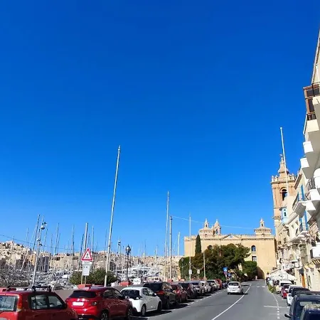 Apartamento Vittoriosa' Seafront 2 Bed Highly Furnished
