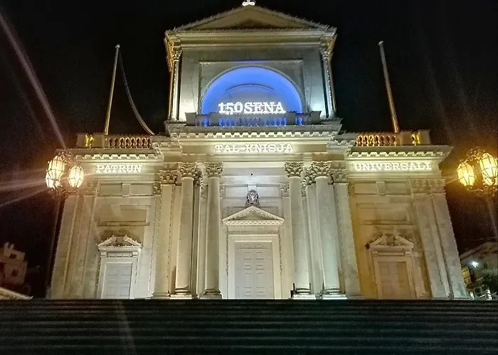 Vittoriosa' Seafront 2 Bed Highly Furnished Apartment Vittoriosa